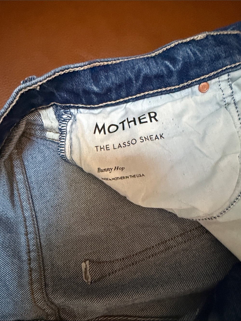 Mother denim lasso sneak high rise jeans in bunny hop -size 28 - Picture 4 of 5